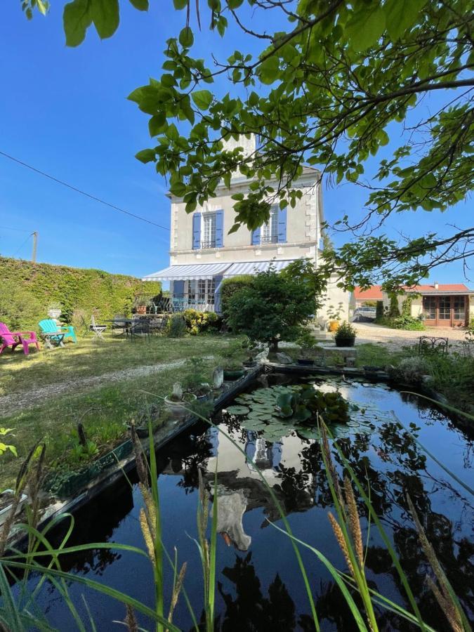 Les Reves D'Angele Bed and Breakfast Crain Buitenkant foto